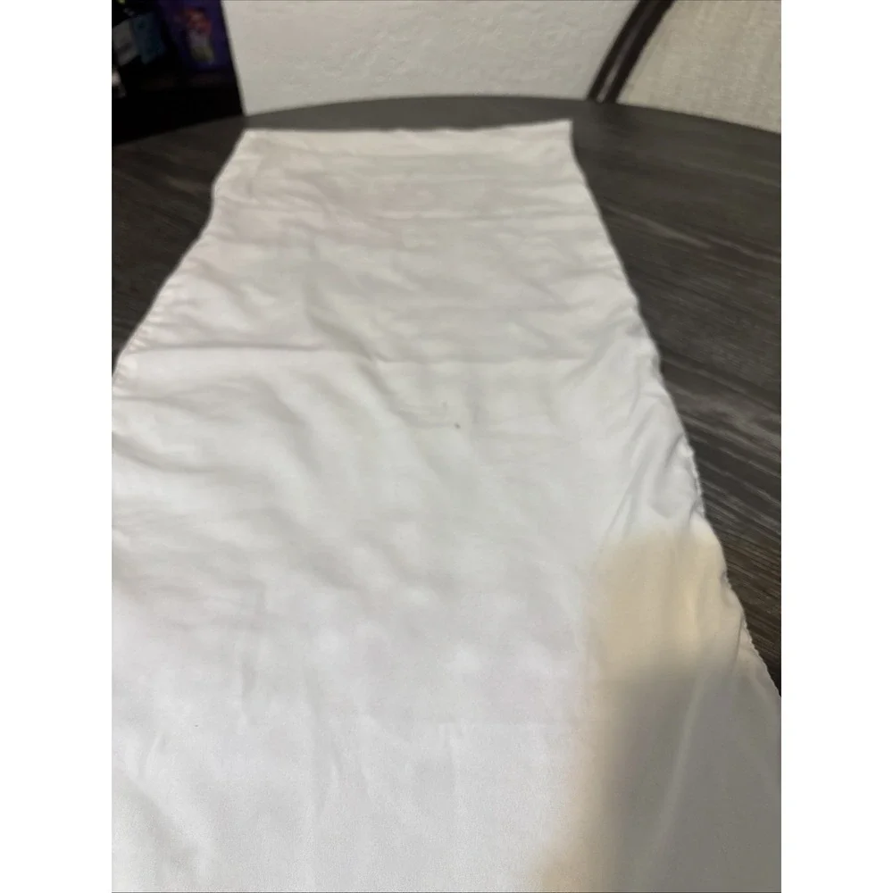 Domain Cat Table Runner‎ Retro Whimsical  5 1/2 Ft